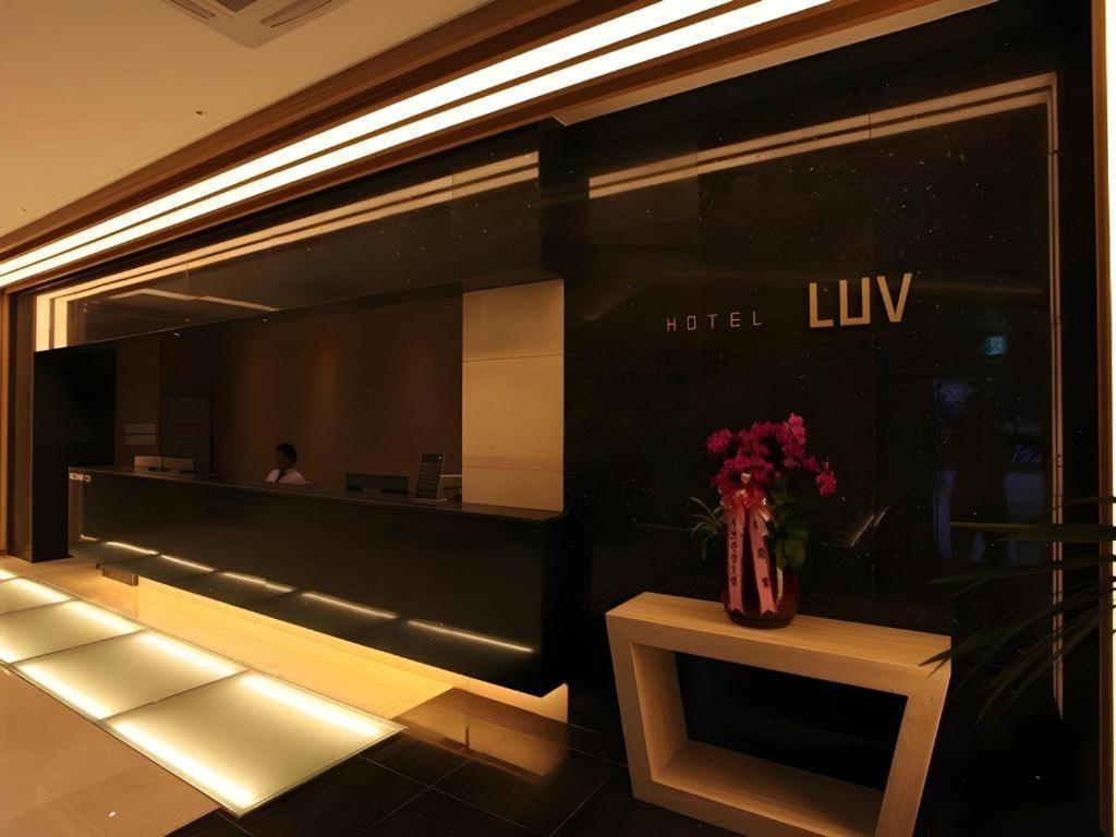Business Design Hotel Luv Incheon Extérieur photo