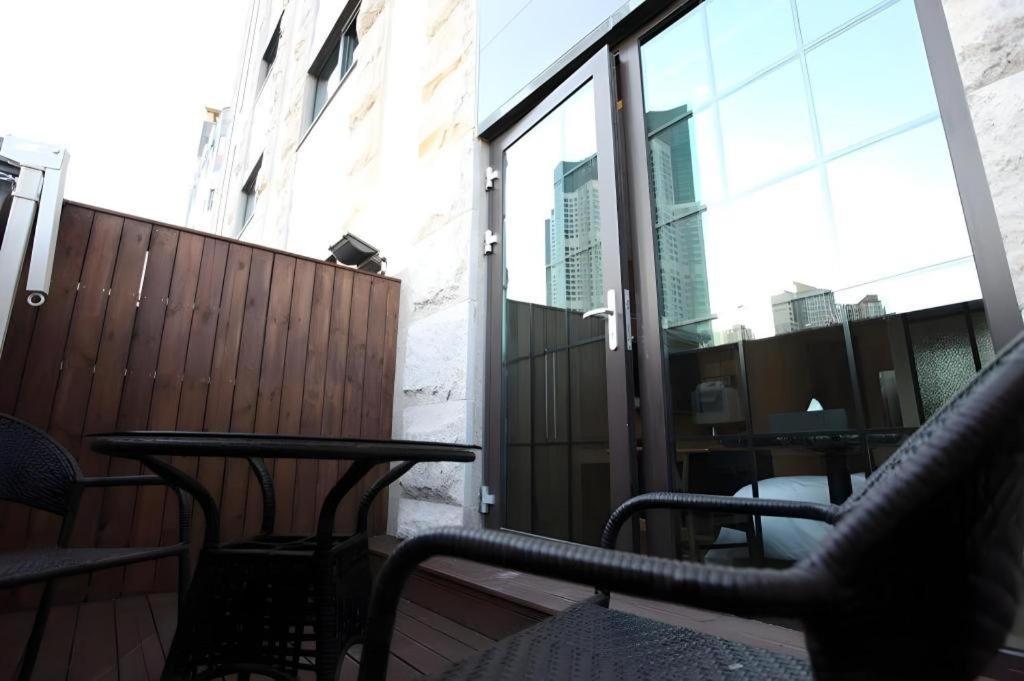 Business Design Hotel Luv Incheon Extérieur photo